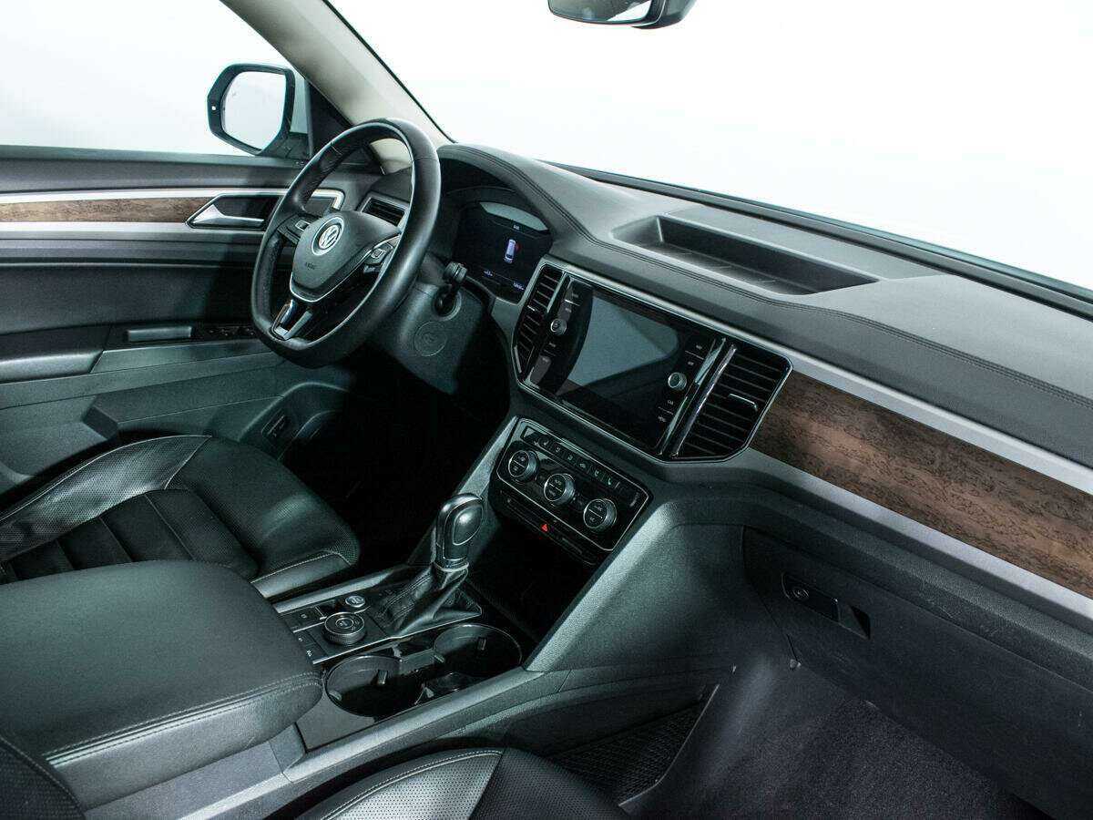 Купить Volkswagen Teramont, 2018, 120 364 км, фото №8
