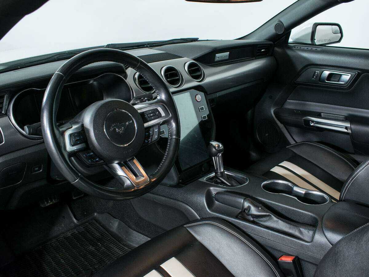 Купить Ford Mustang, 2019, 42 900 км, фото №13