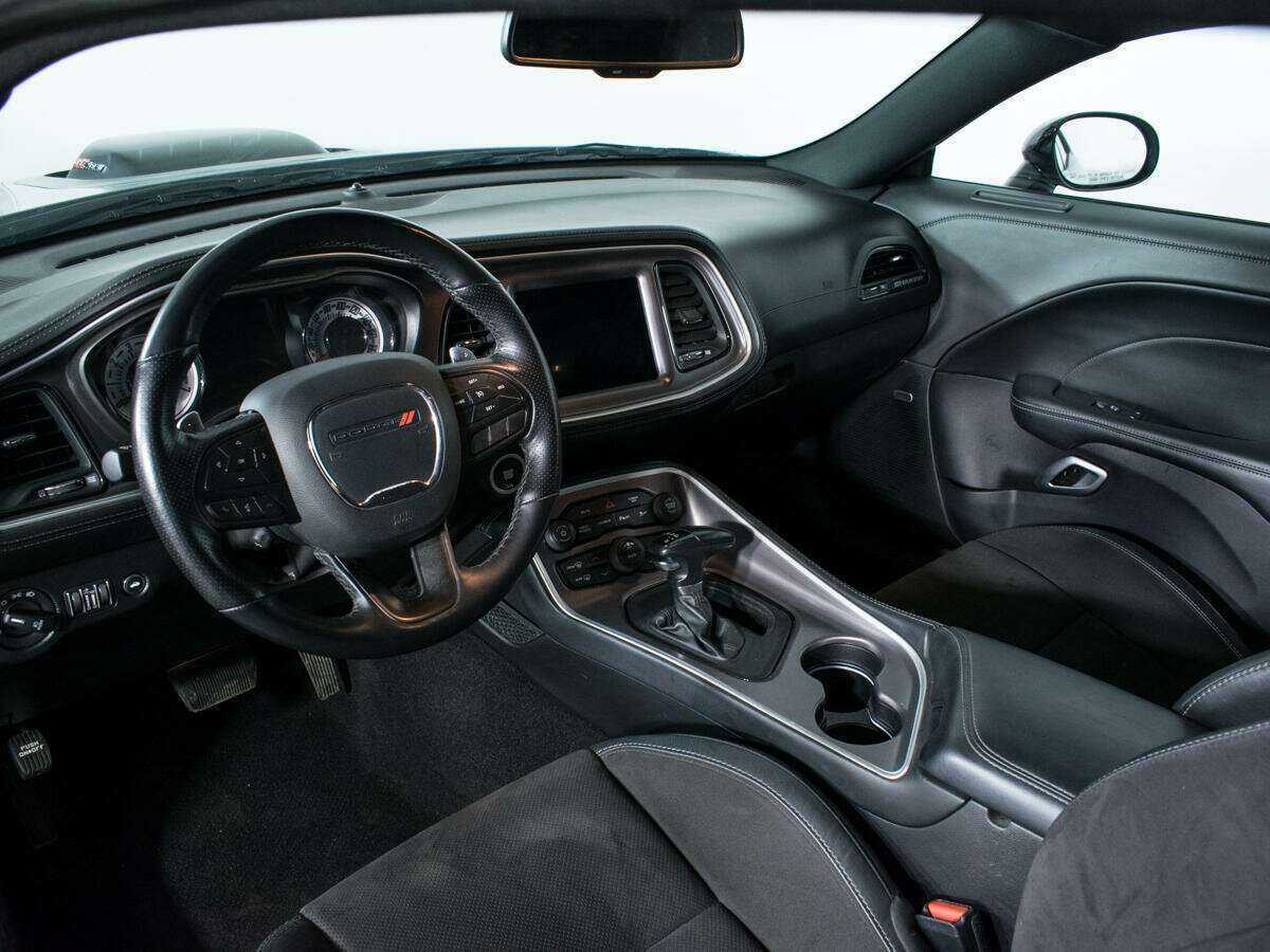 Купить Dodge Challenger R__T, 2021, 55 201 км, фото №13