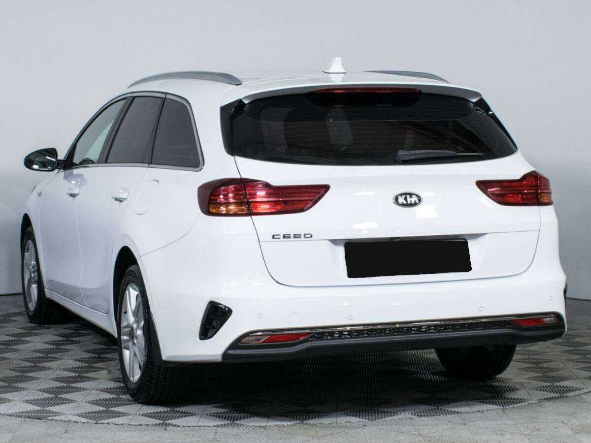 Купить Kia Ceed, 2020, 121 000 км, фото №7