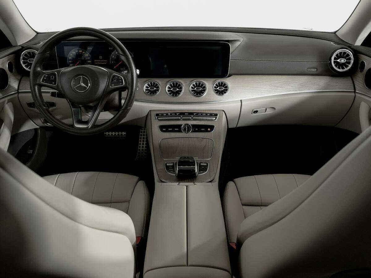 Купить Mercedes-Benz E-Класс 200, 2017, 77 274 км, фото №12