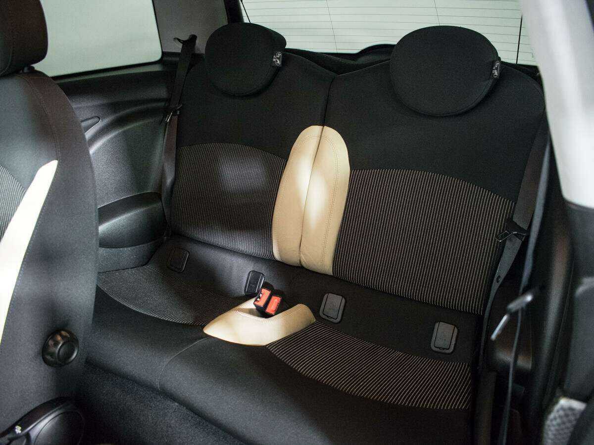 Купить Mini Hatch Cooper S, 2010, 80 122 км, фото №10