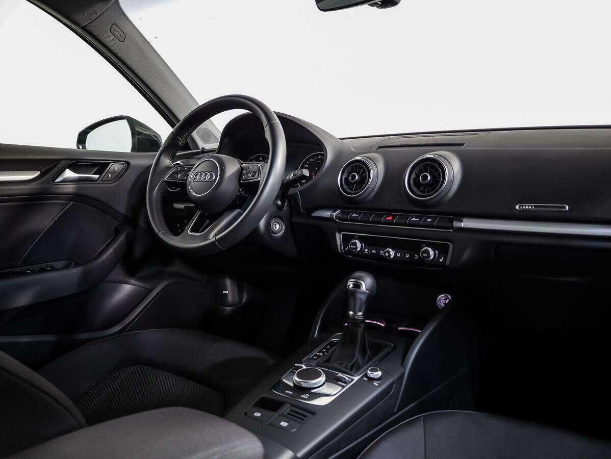 Купить Audi A3, 2019, 17 409 км, фото №8