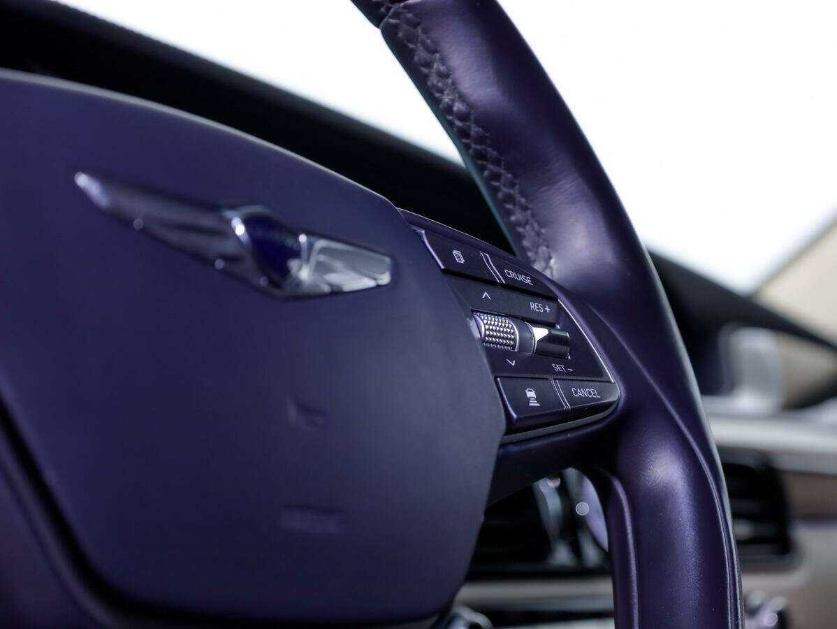 Купить Genesis G90, 2016, 119 863 км, фото №10