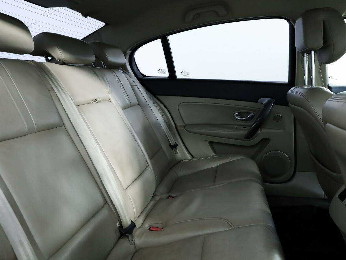 Купить Renault Latitude, 2011, 304 253 км, фото №9