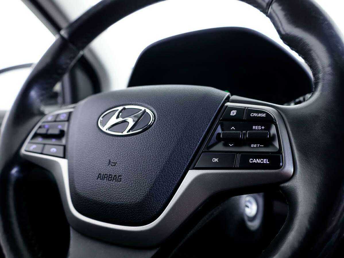 Купить Hyundai Solaris, 2017, 103 052 км, фото №17