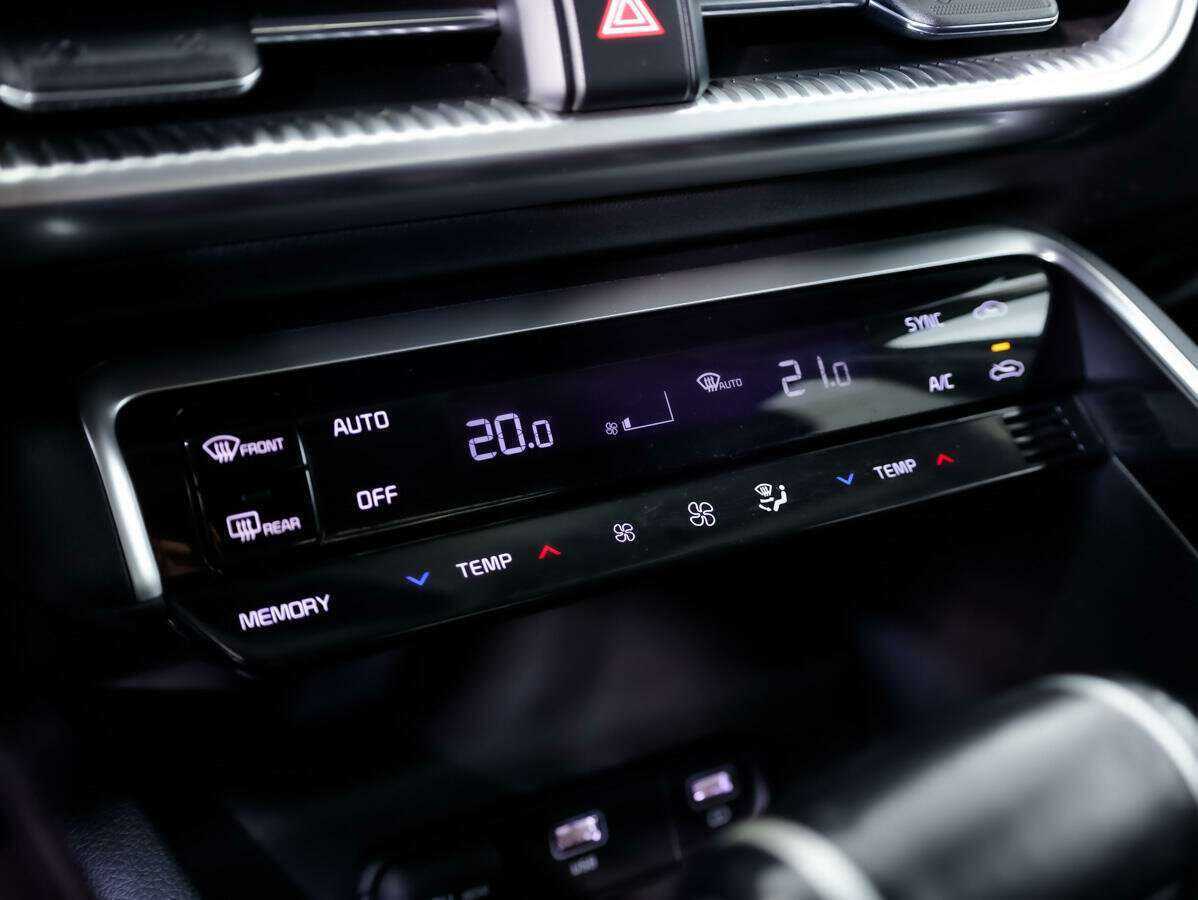 Купить Kia K5, 2020, 120 248 км, фото №13