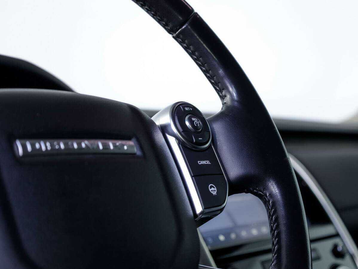Купить Land Rover Discovery, 2017, 159 693 км, фото №20