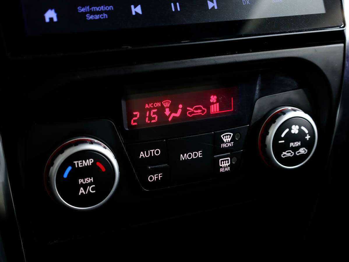 Купить Suzuki SX4, 2011, 212 811 км, фото №15