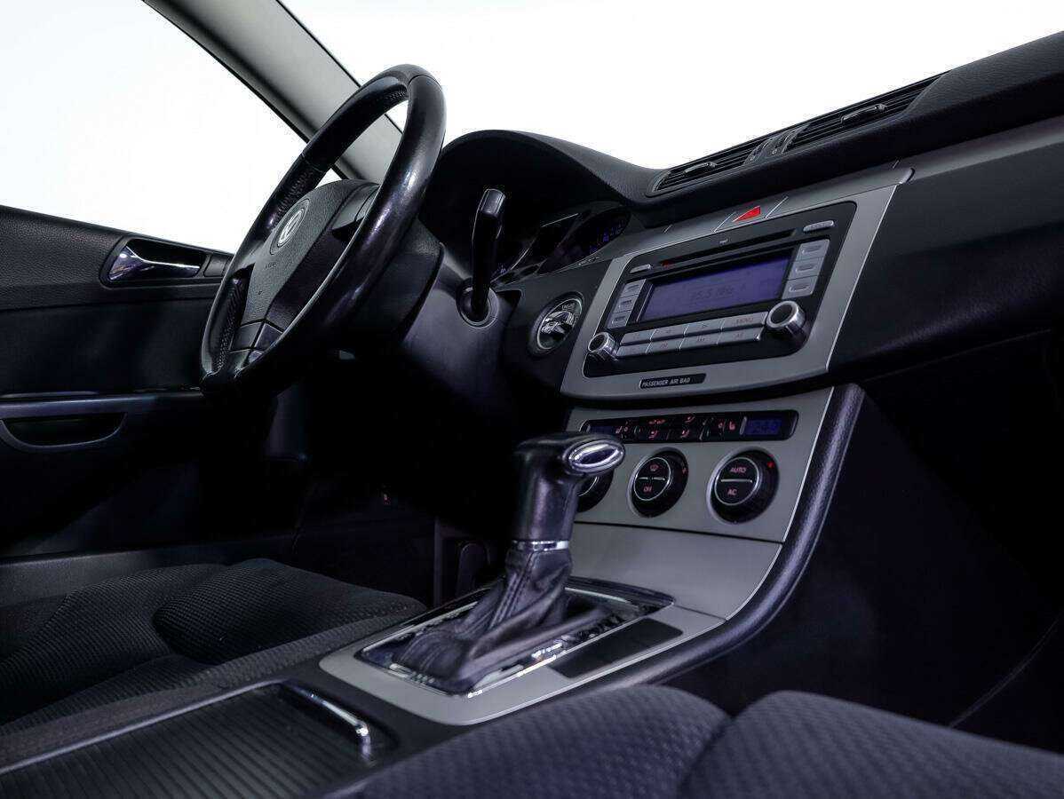 Купить Volkswagen Passat, 2007, 201 785 км, фото №20