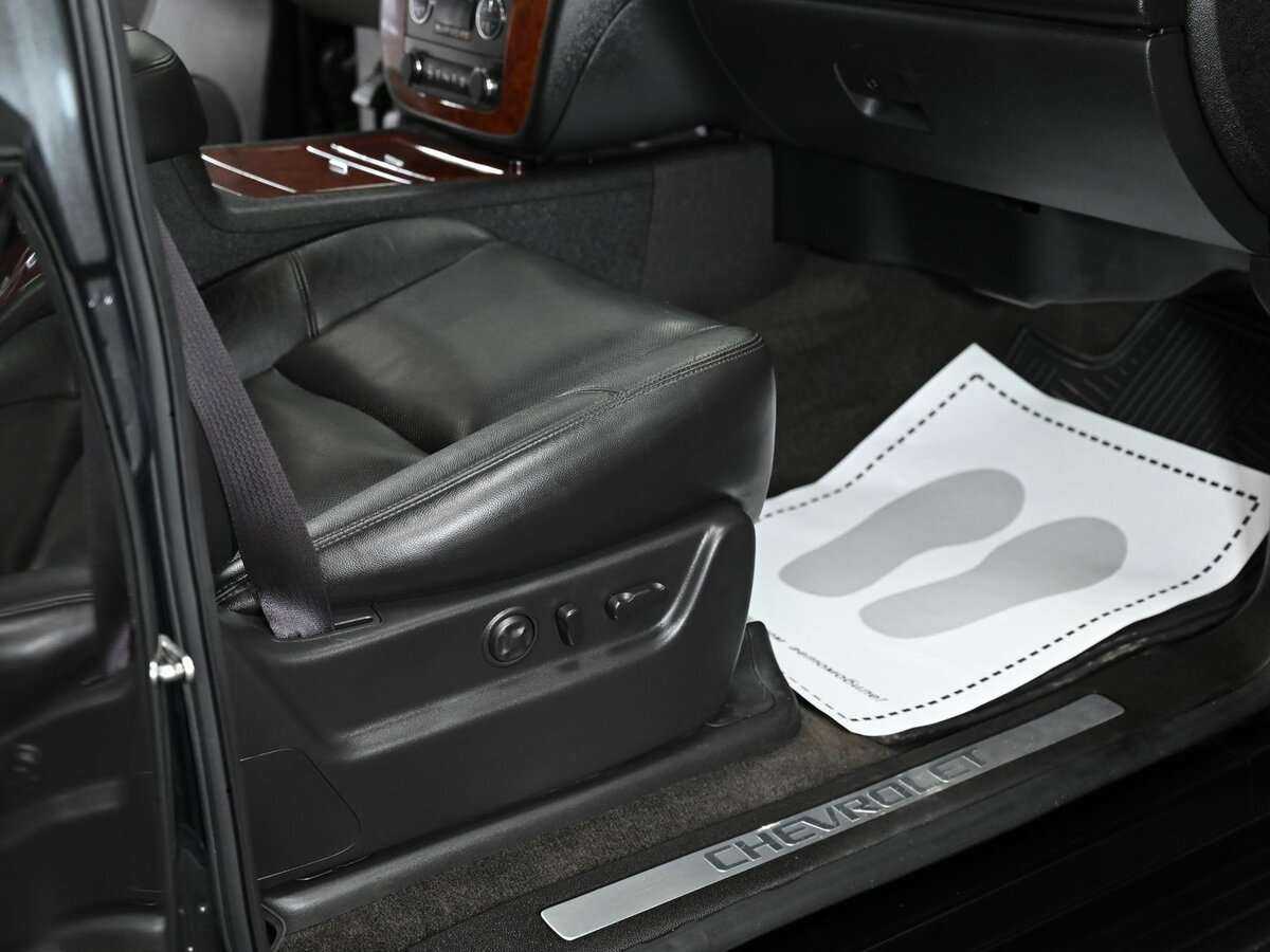 Купить Chevrolet Tahoe 6AT, 2012, 167 000 км, фото №12