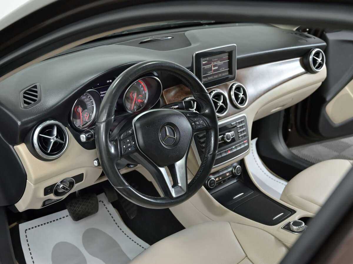 Купить Mercedes-Benz GLA 250, 2014, 133 000 км, фото №7