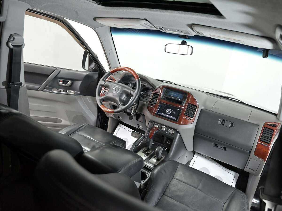 Купить Mitsubishi Pajero, 2005, 218 000 км, фото №5