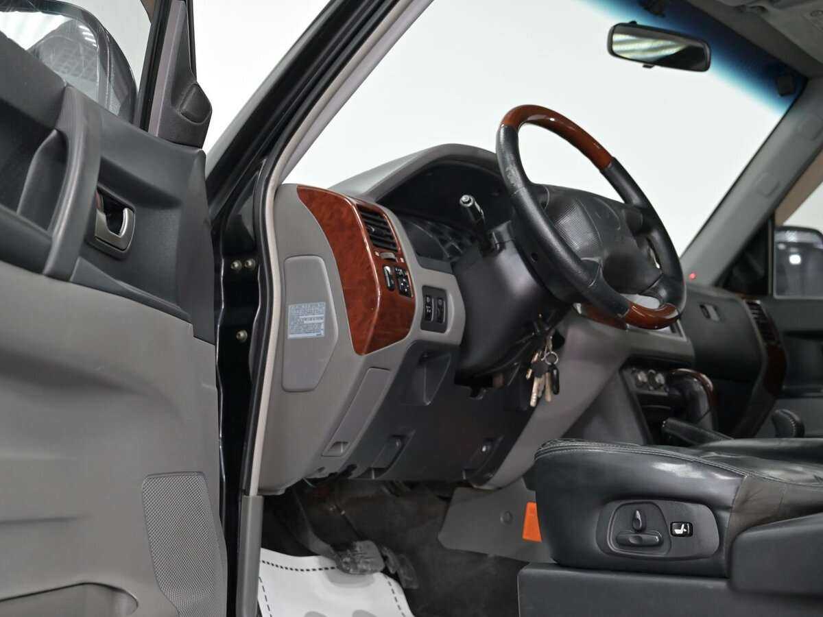 Купить Mitsubishi Pajero, 2005, 218 000 км, фото №9
