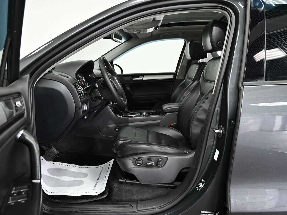 Купить Volkswagen Touareg, 2011, 152 000 км, фото №8