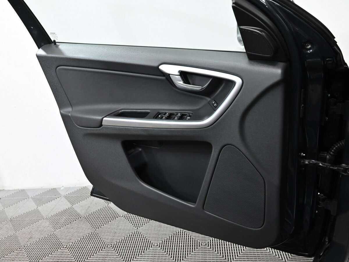 Купить Volvo XC60, 2010, 134 000 км, фото №7