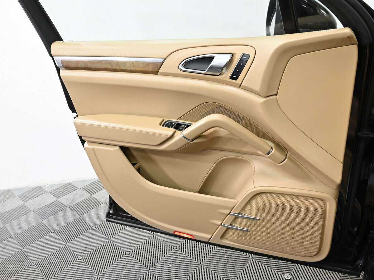 Купить Porsche Cayenne, 2010, 159 000 км, фото №14