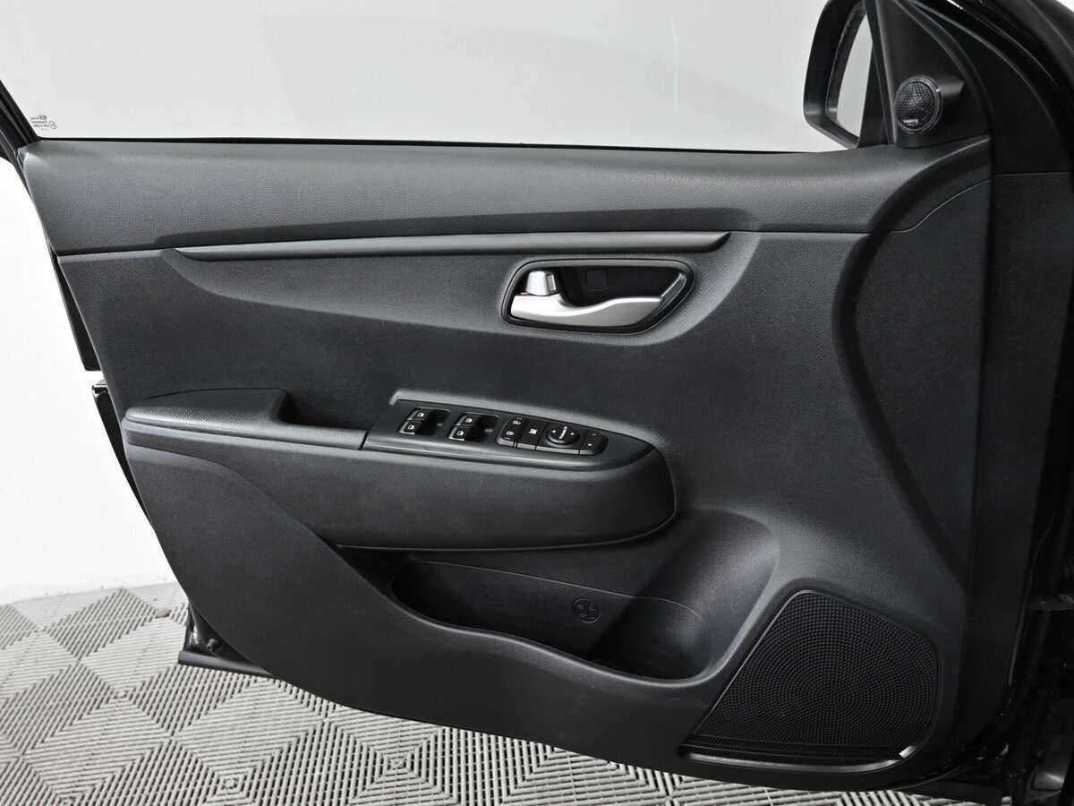 Купить Kia Rio, 2021, 47 000 км, фото №7