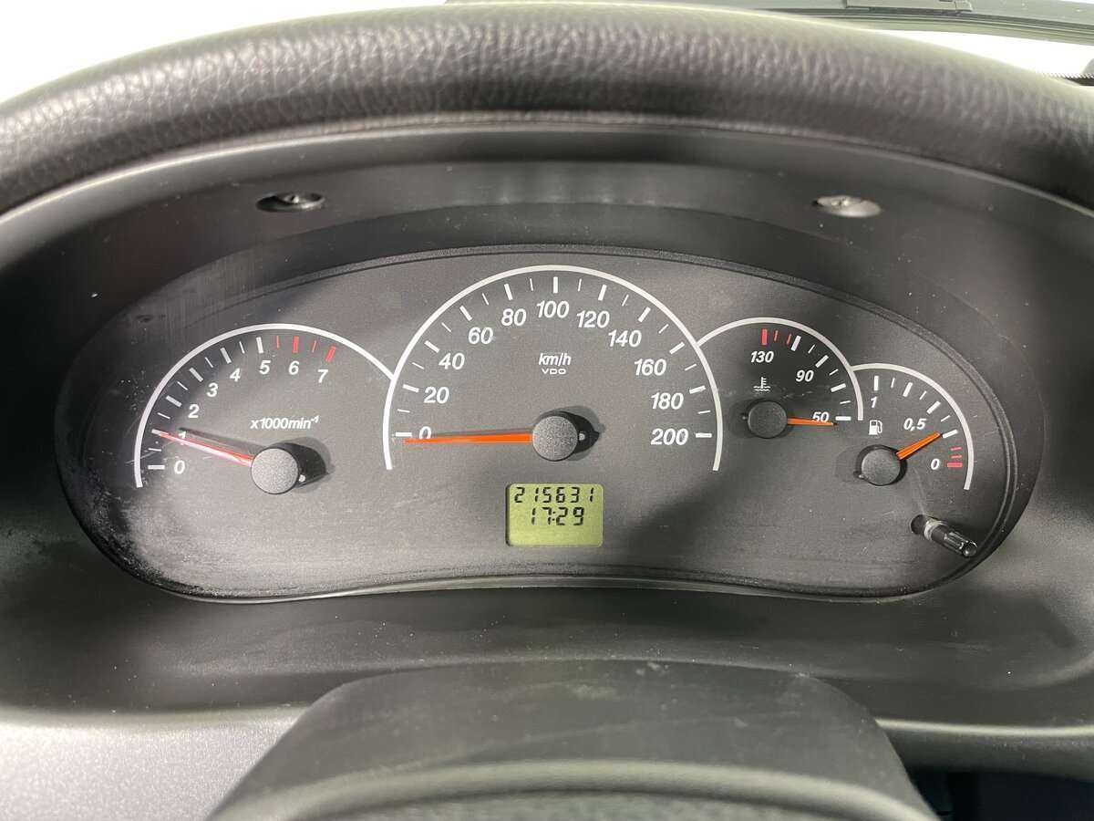 Купить Lada (ВАЗ) Priora, 2008, 215 629 км, фото №13