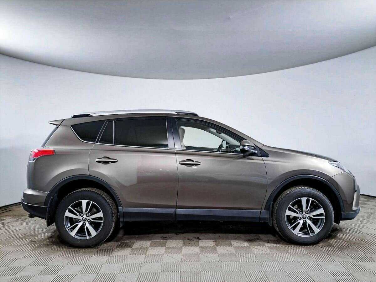 Купить Toyota RAV4, 2019, 78 100 км, фото №4