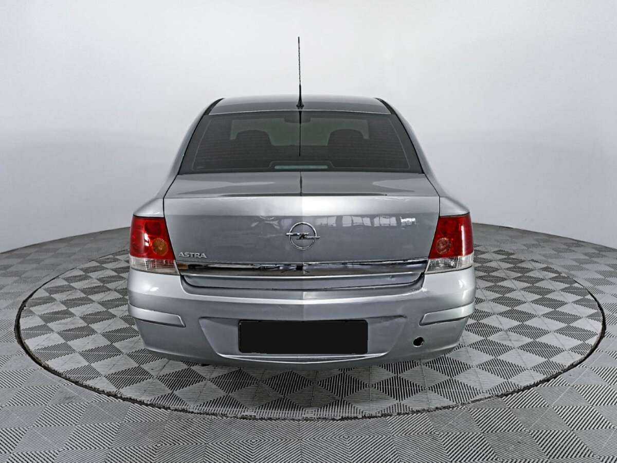 Купить Opel Astra, 2011, 179 779 км, фото №6