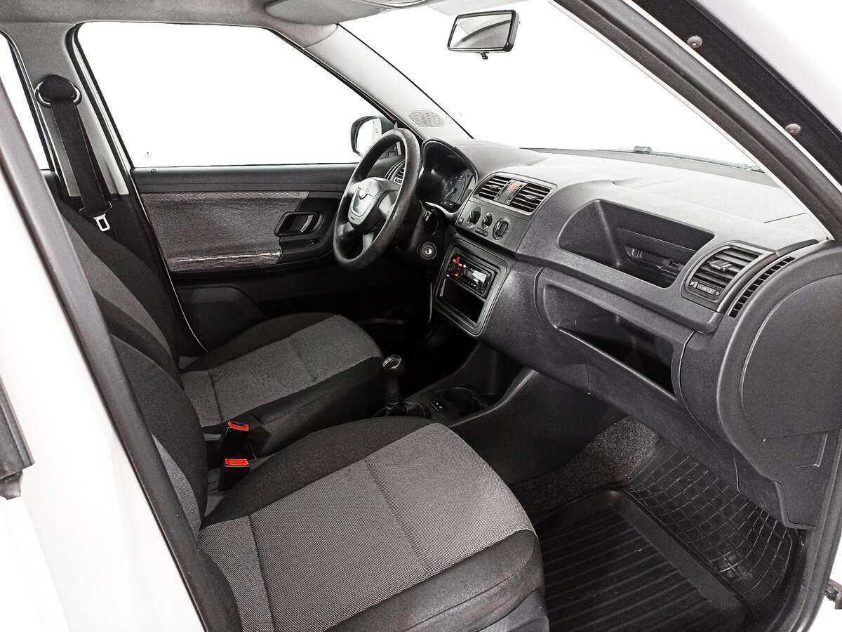 Купить Skoda Fabia, 2011, 218 217 км, фото №9