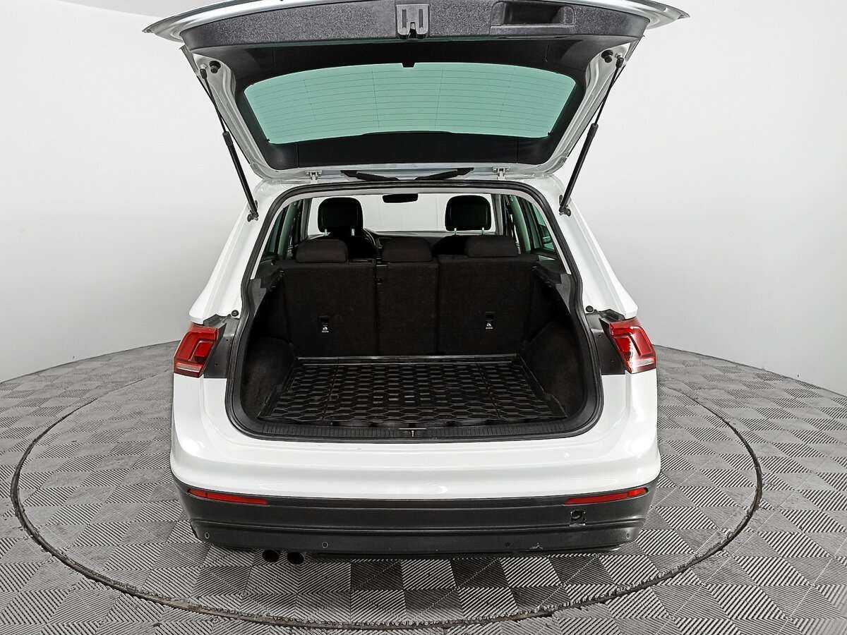 Купить Volkswagen Tiguan, 2017, 87 103 км, фото №10