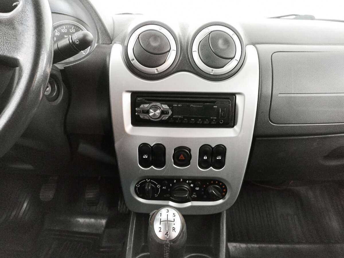 Купить Renault Sandero Stepway, 2012, 392 583 км, фото №13