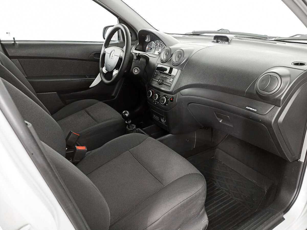 Купить Chevrolet Aveo, 2011, 146 196 км, фото №6