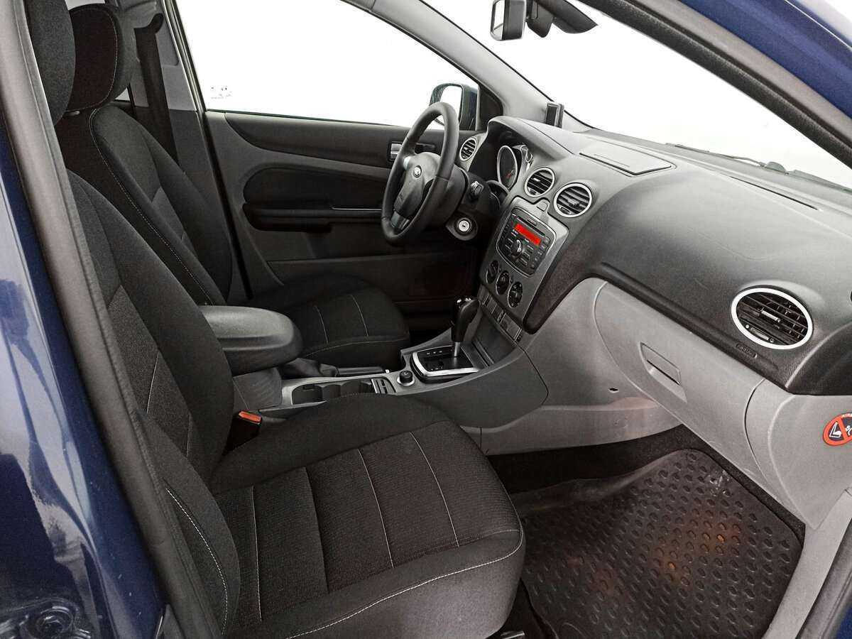 Купить Ford Focus, 2011, 229 200 км, фото №9