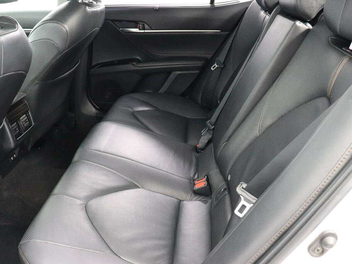 Купить Toyota Camry, 2018, 158 703 км, фото №9