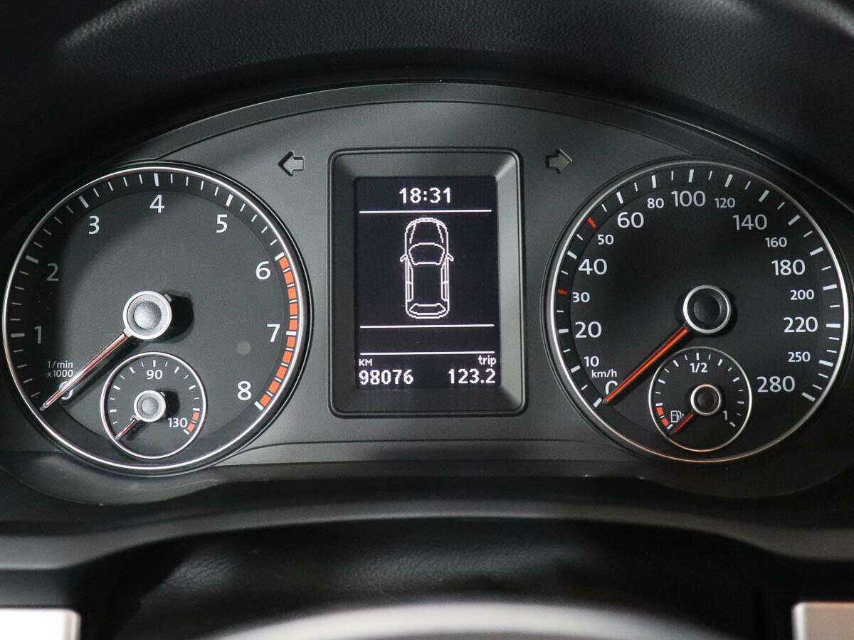 Купить Volkswagen Scirocco, 2012, 98 071 км, фото №11