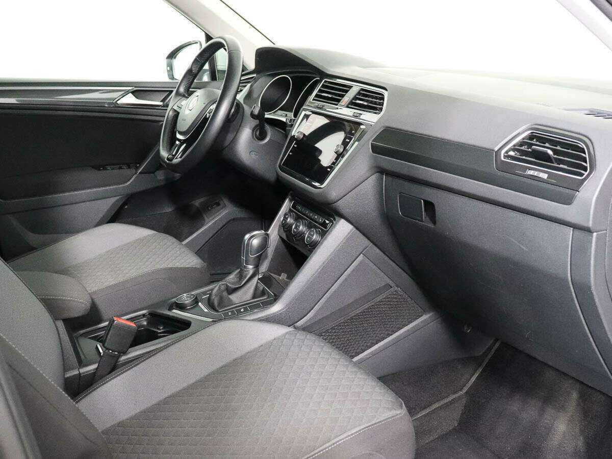 Купить Volkswagen Tiguan, 2017, 83 732 км, фото №7