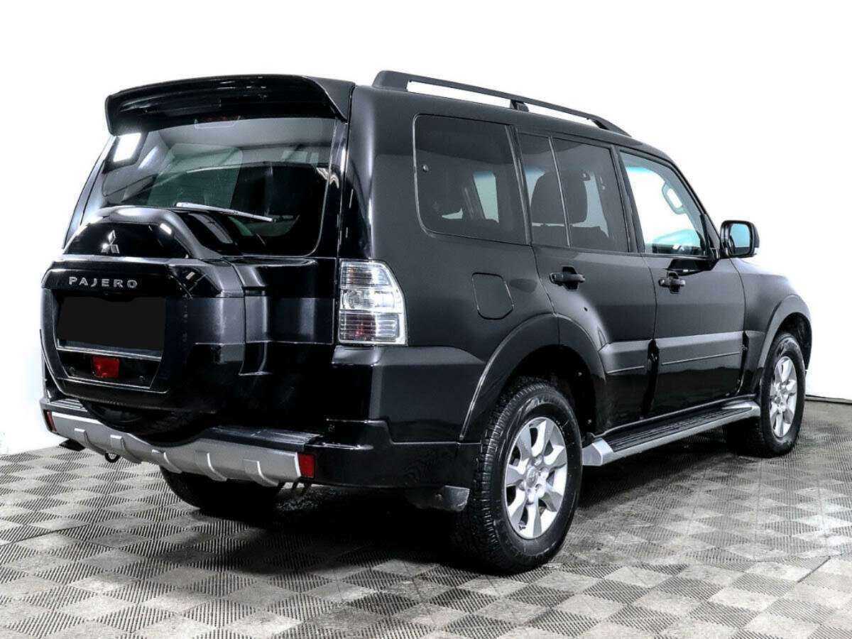 Купить Mitsubishi Pajero, 2017, 89 071 км, фото №4