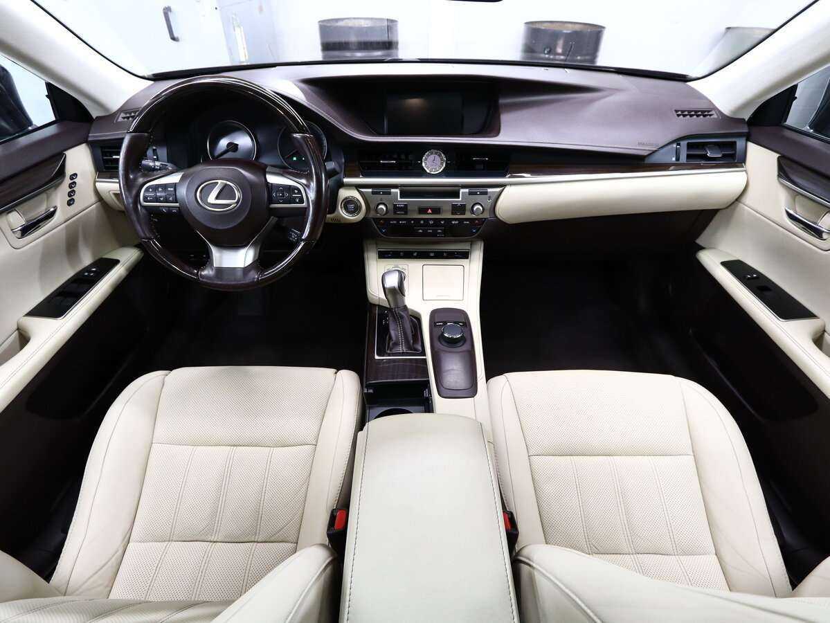 Купить Lexus ES 250, 2016, 146 000 км, фото №16