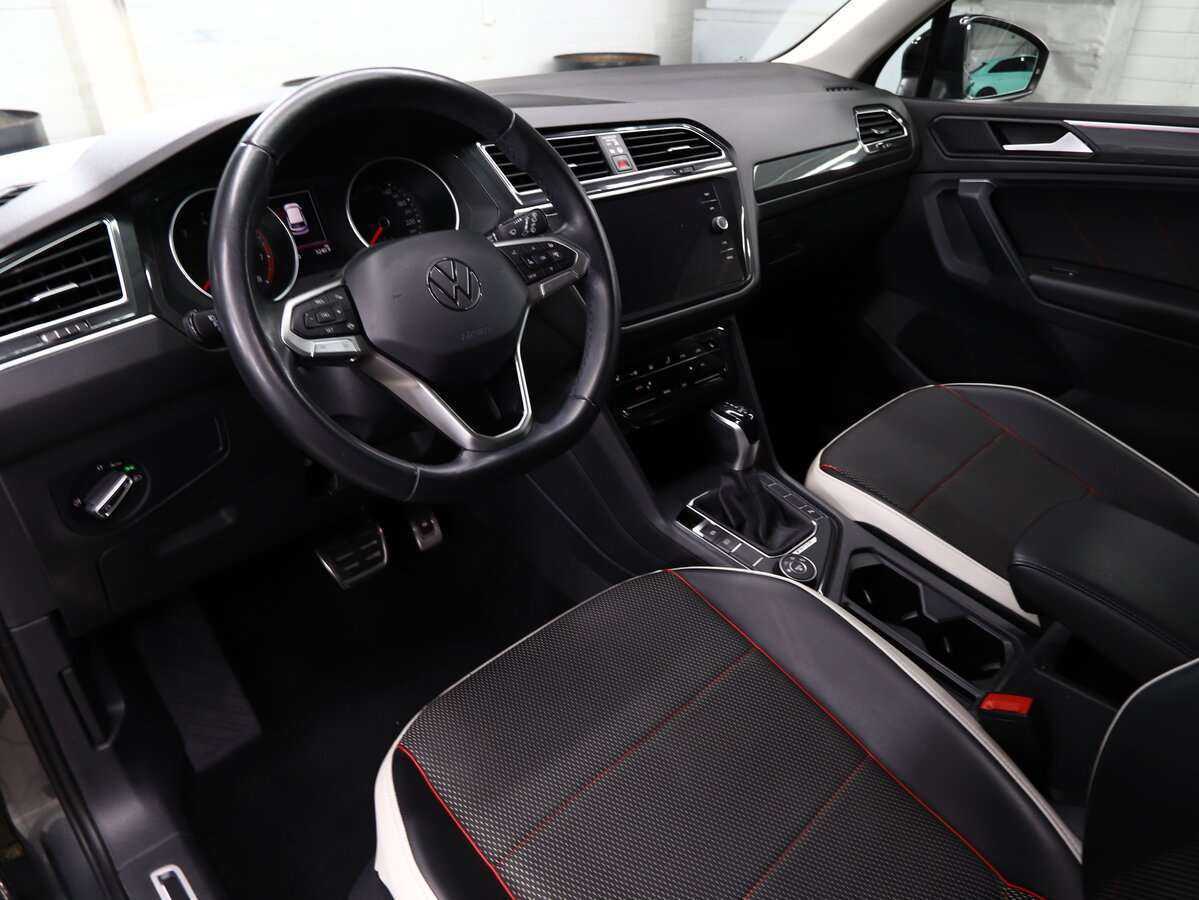 Купить Volkswagen Tiguan, 2021, 48 011 км, фото №8