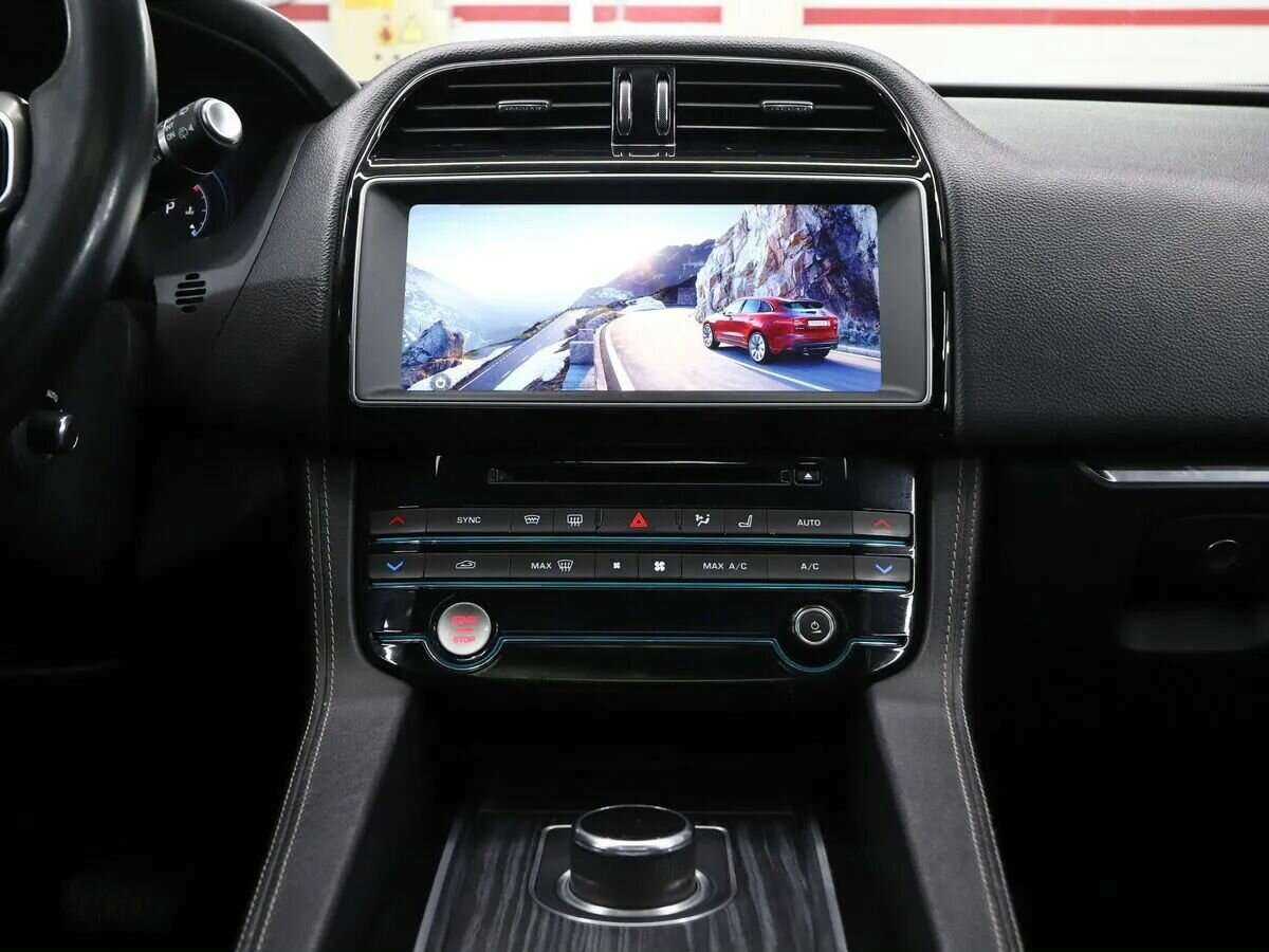 Купить Jaguar F-Pace, 2016, 151 000 км, фото №25