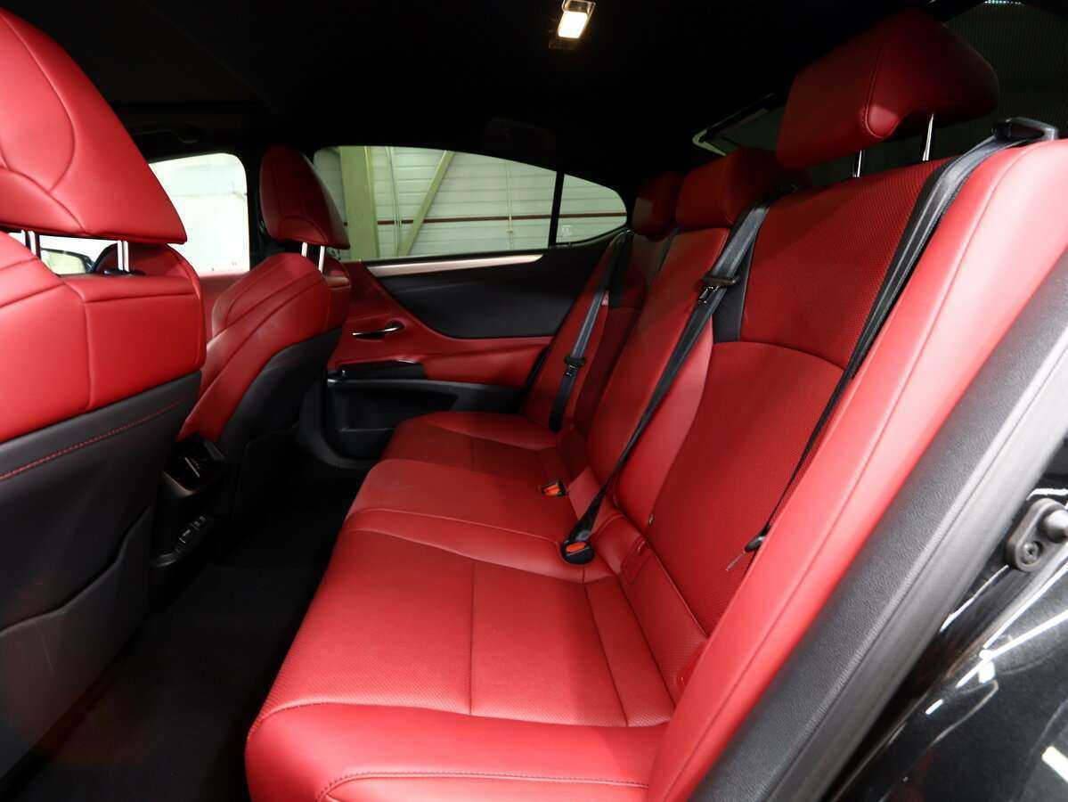 Купить Lexus ES 250, 2021, 45 000 км, фото №10