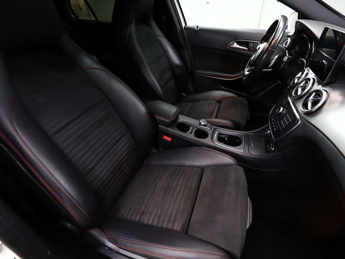 Купить Mercedes-Benz GLA 200, 2016, 97 000 км, фото №14