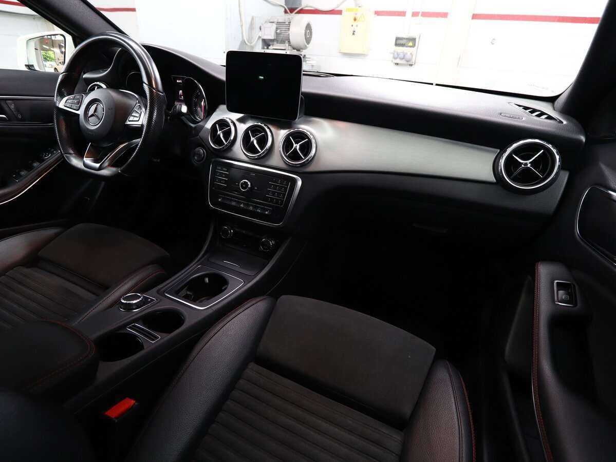 Купить Mercedes-Benz GLA 200, 2016, 97 000 км, фото №16