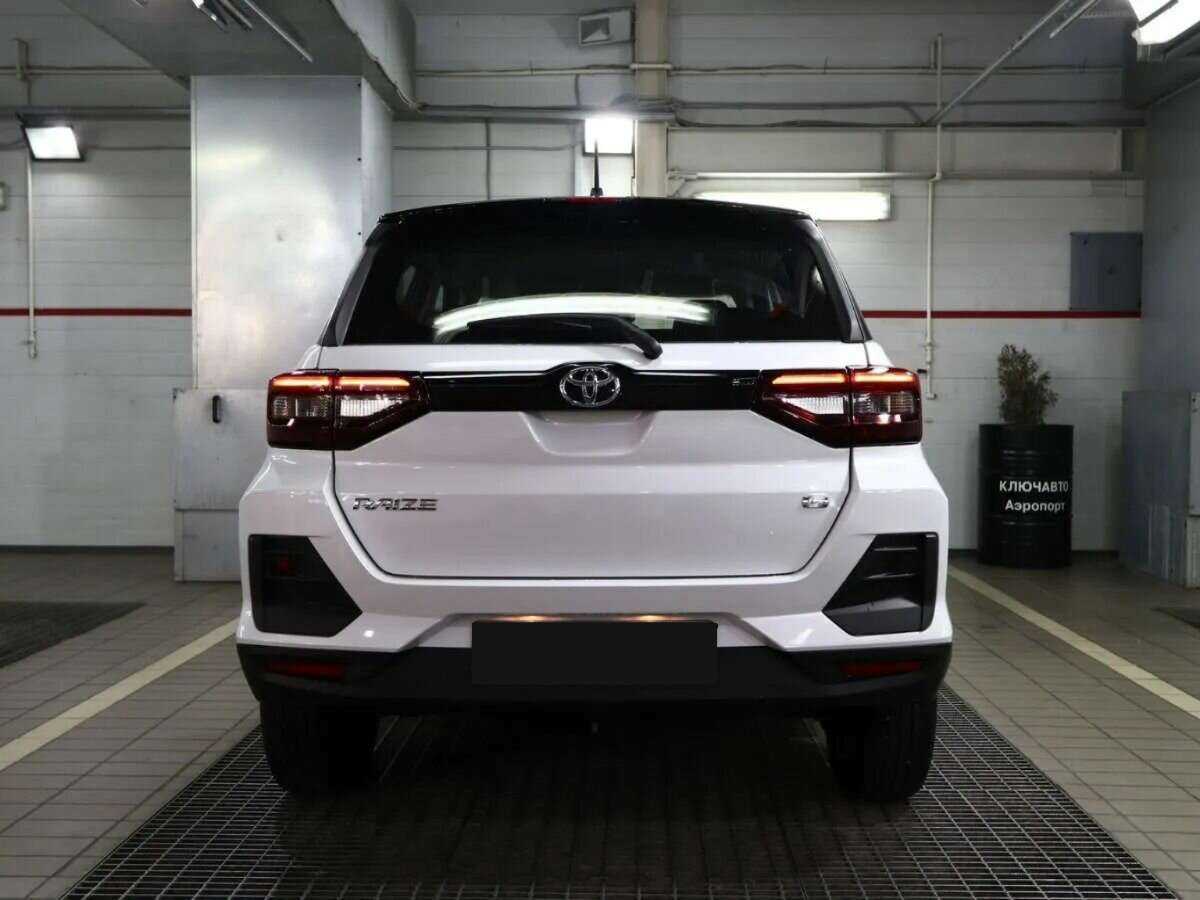 Купить Toyota Raize, 2023, 51 км, фото №4