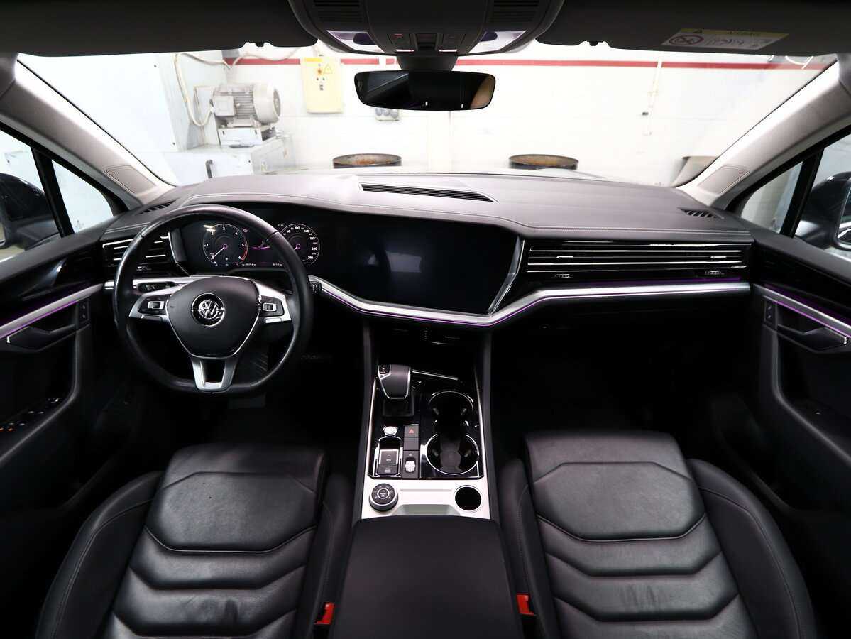 Купить Volkswagen Touareg, 2018, 80 000 км, фото №18
