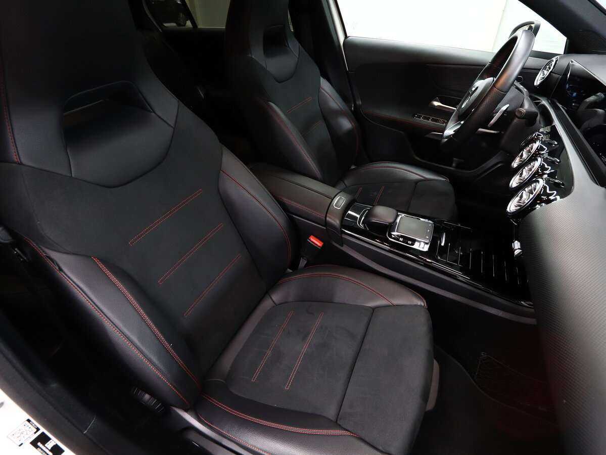 Купить Mercedes-Benz A-Класс 200, 2019, 21 000 км, фото №14