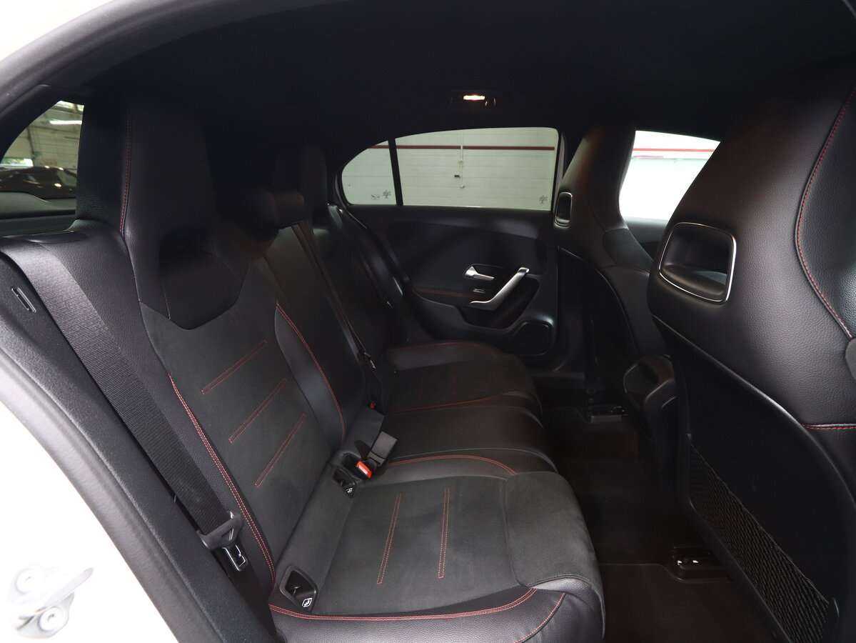 Купить Mercedes-Benz A-Класс 200, 2019, 21 000 км, фото №15