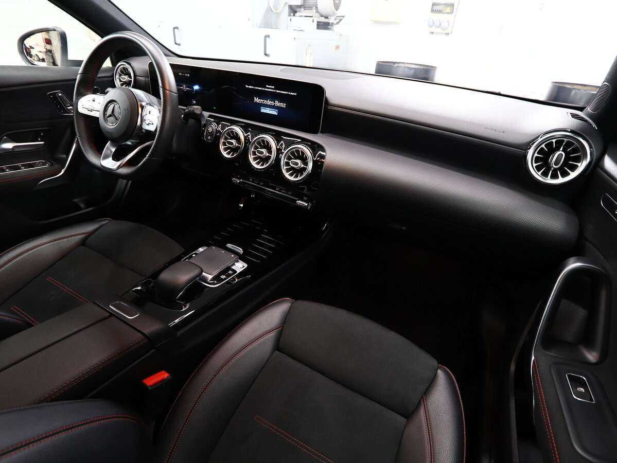 Купить Mercedes-Benz A-Класс 200, 2019, 21 000 км, фото №16