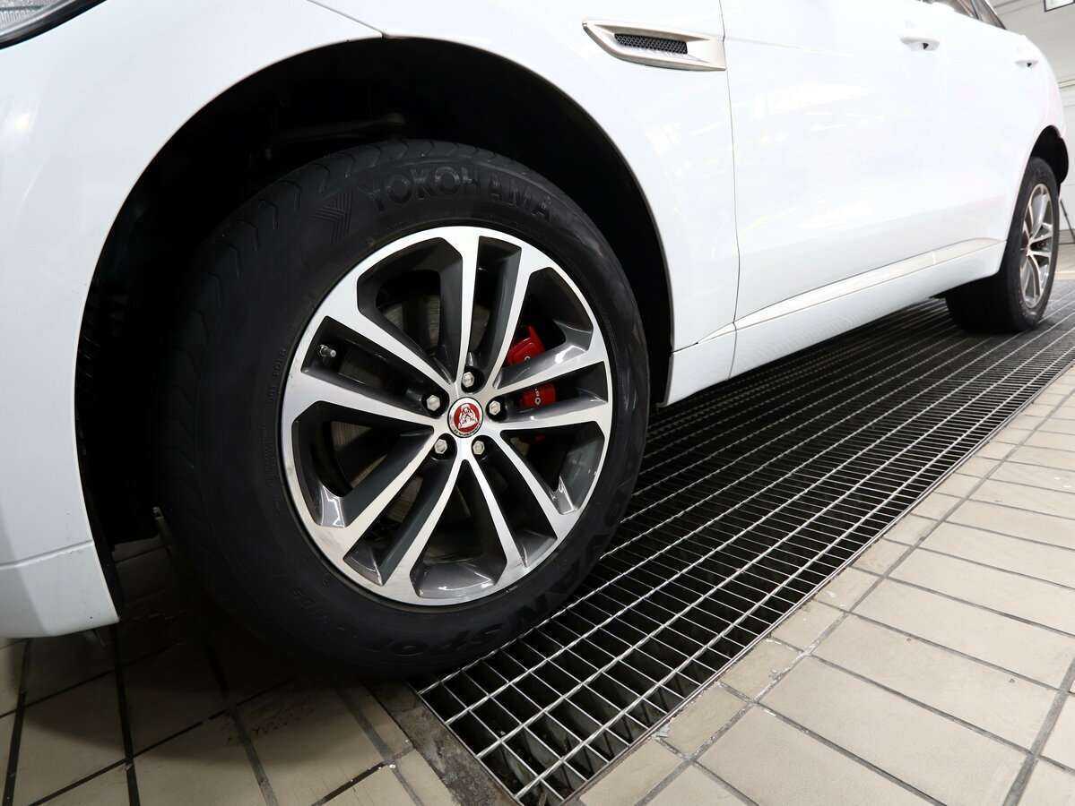 Купить Jaguar F-Pace, 2017, 61 000 км, фото №23