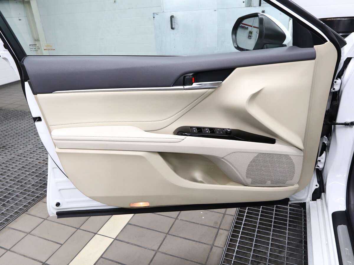 Купить Toyota Camry, 2021, 54 700 км, фото №7