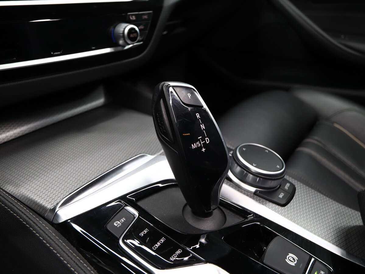 Купить BMW 5 серии 520d, 2019, 80 000 км, фото №8