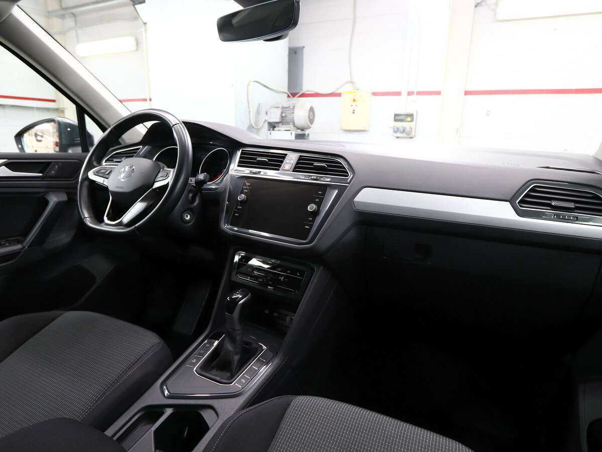 Купить Volkswagen Tiguan, 2021, 118 000 км, фото №10