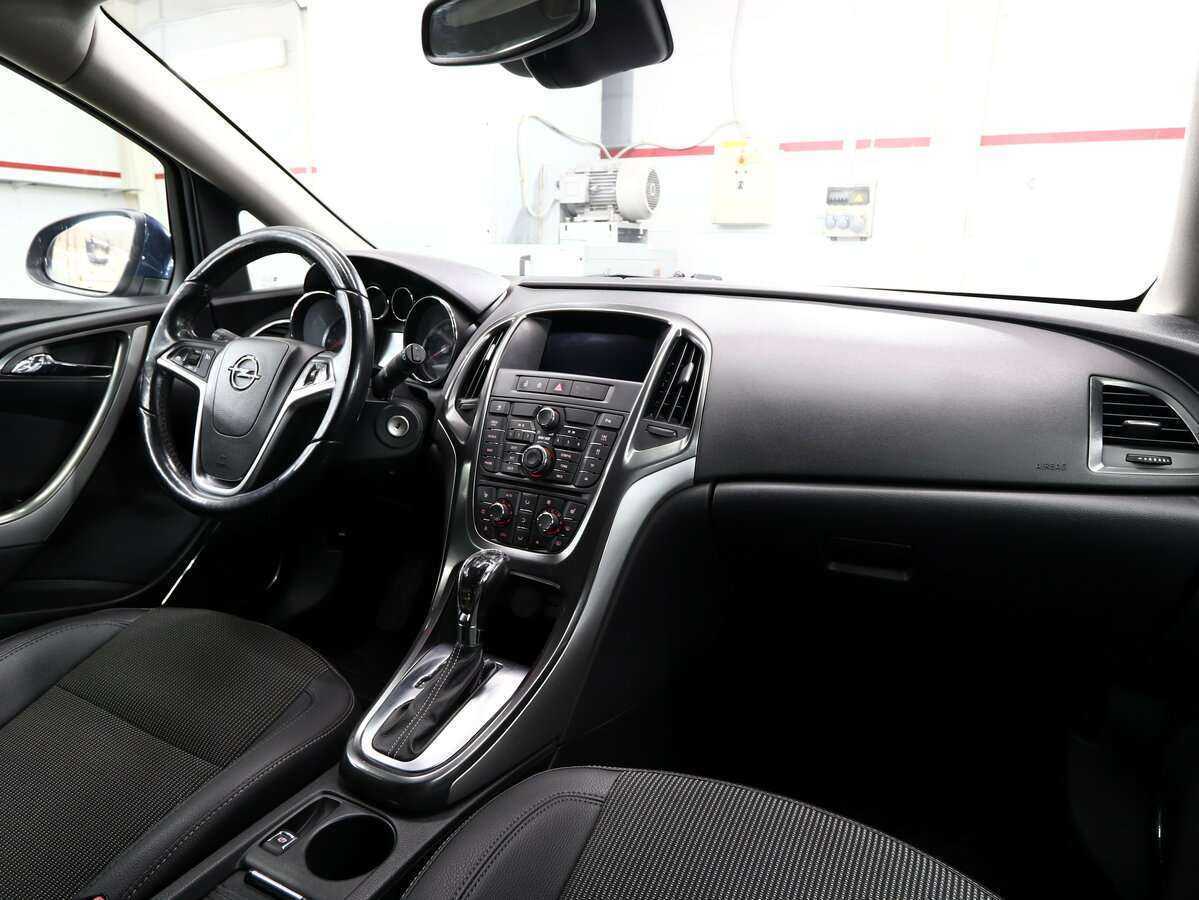 Купить Opel Astra, 2011, 185 000 км, фото №7